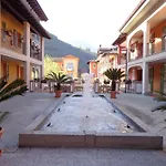 Aquazzurra Resort&aparthotel 4*
