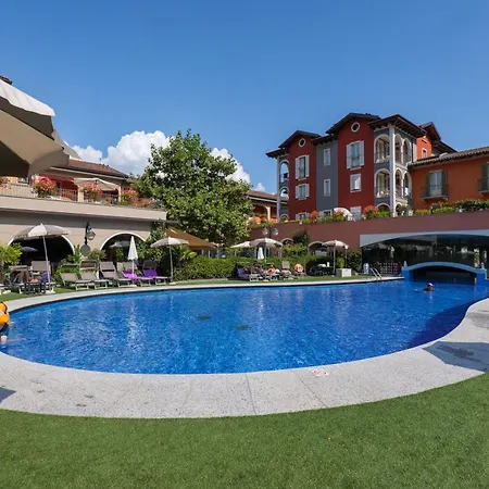 Aquazzurra Resort&aparthotel