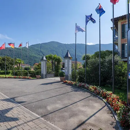 Aquazzurra & Hotel 4*