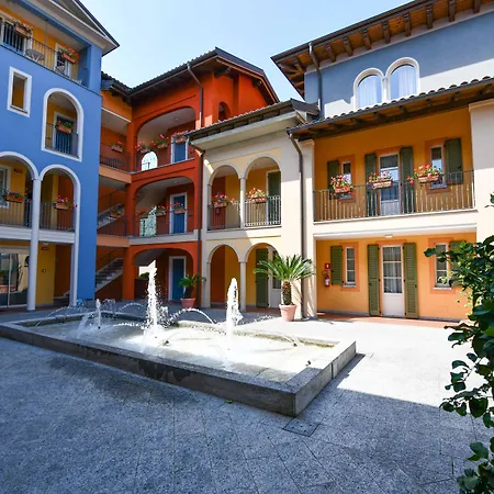 Aquazzurra Resort&aparthotel Hotel 4*