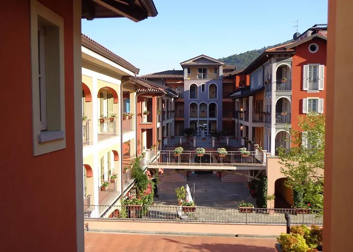 Aquazzurra & Hotel Cannobio